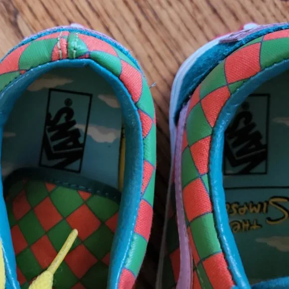 Vans Simpsons Moe's Shoes - Picture 3 of 5